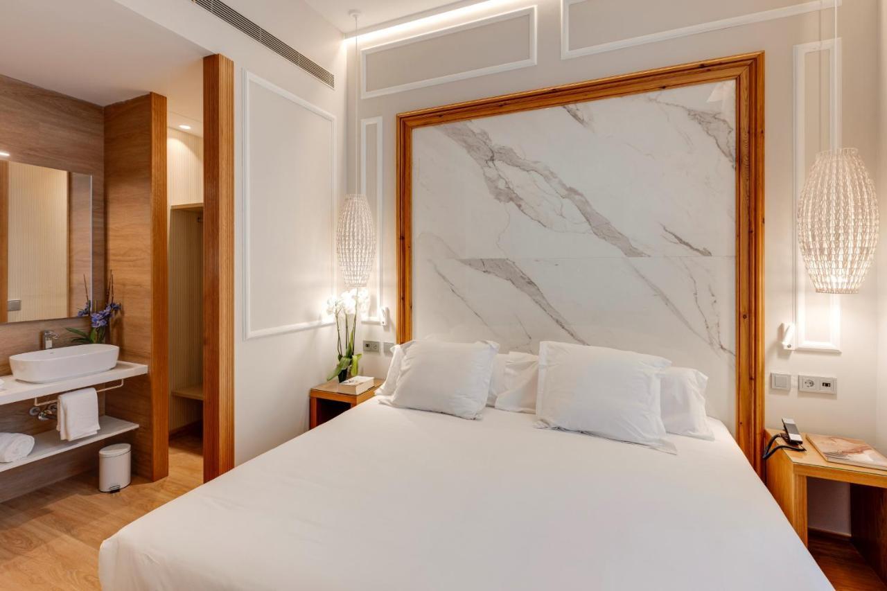 Hotel Boutique Mirlo 바르셀로나 외부 사진 Deluxe room