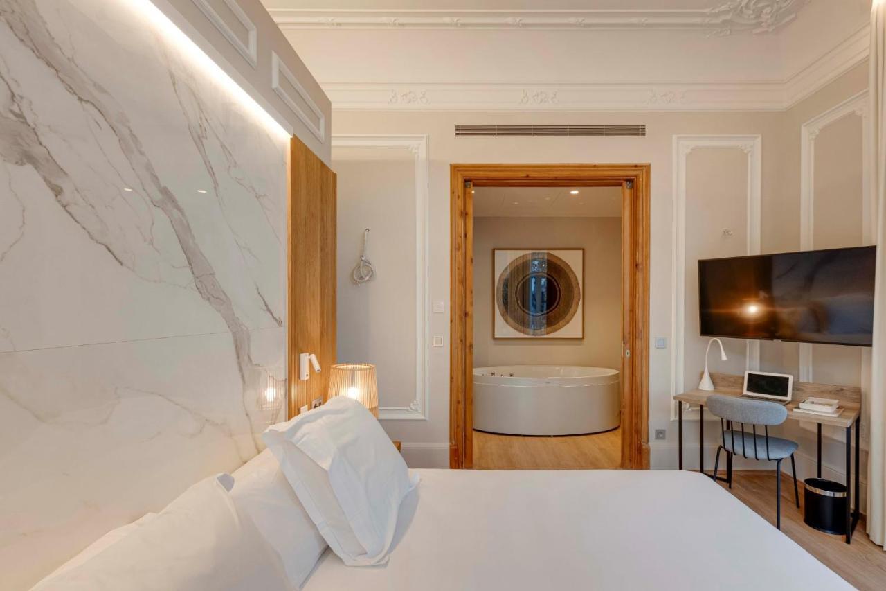 Hotel Boutique Mirlo 바르셀로나 외부 사진 Deluxe room