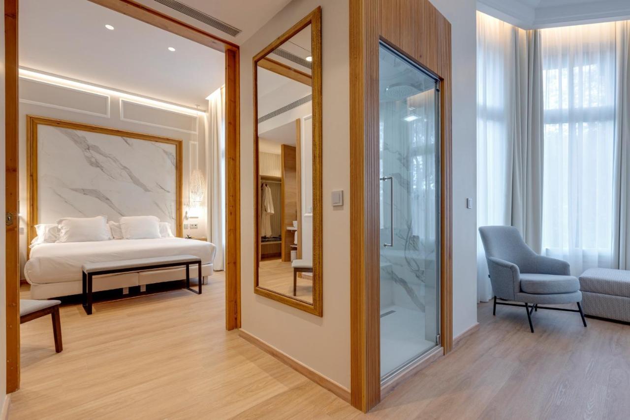 Hotel Boutique Mirlo 바르셀로나 외부 사진 A suite at the hotel